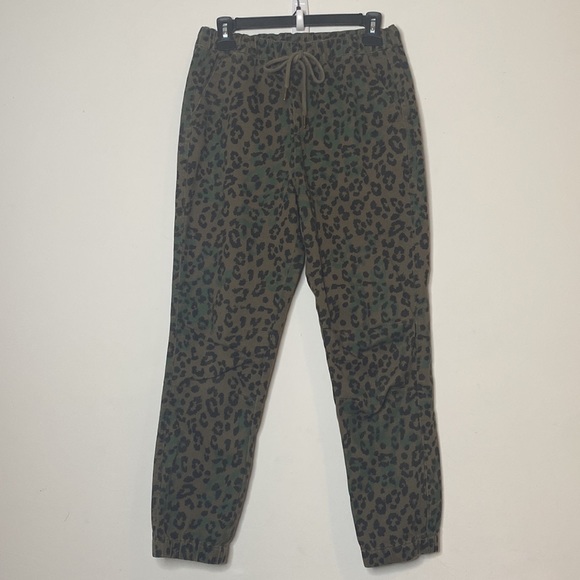 Pam & Gela Jaguar Leopard Jogger Pants Size Small - Picture 6 of 15